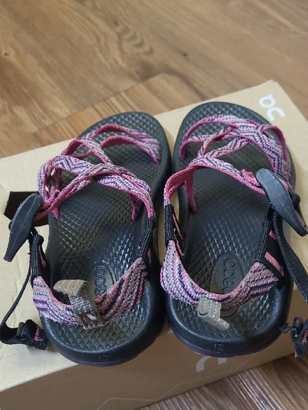 Chaco Kids Pink and Black Strappy Sandals‎
